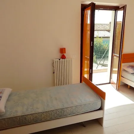 S108 Nuovissimo Trilocale Con Giardino 公寓 *